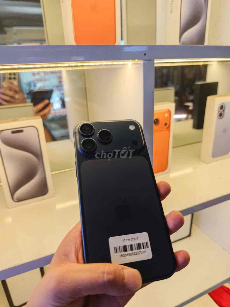 Apple iPhone 17 Pro Max 256GB Xanh đen Mỹ Mới. Mua bán Điện thoại tại Quận Hoàng Mai Hà Nội được đăng bởi vũ bảo hình 1