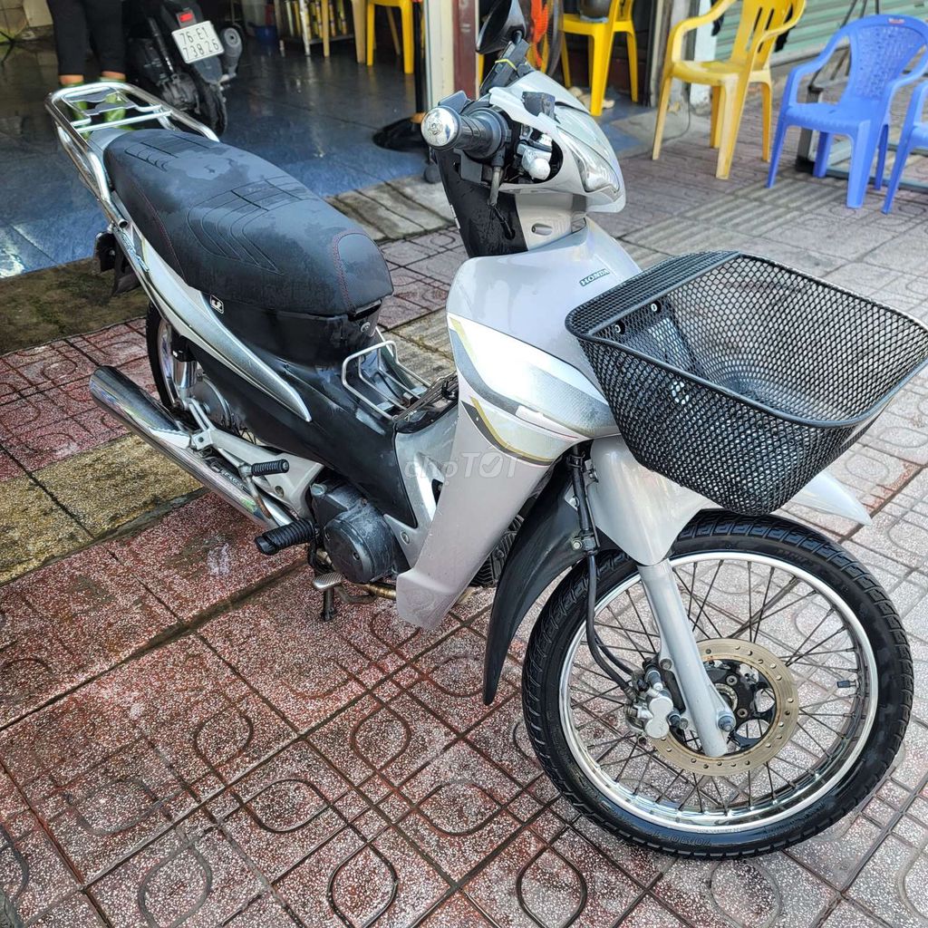 Honda Wave S 100 2008 года, серебристый