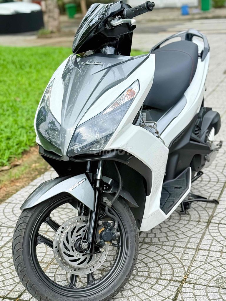 Ab 11.2015 siêu đẹp, biển 43. Mua bán Xe máy tại Quận Sơn Trà Đà Nẵng được đăng bởi AN  chuyên mua bán xe máy cũ tại 386 ngô quyền sơn trà đà nẵng  BÁN XE TRẢ GÓP hình 5