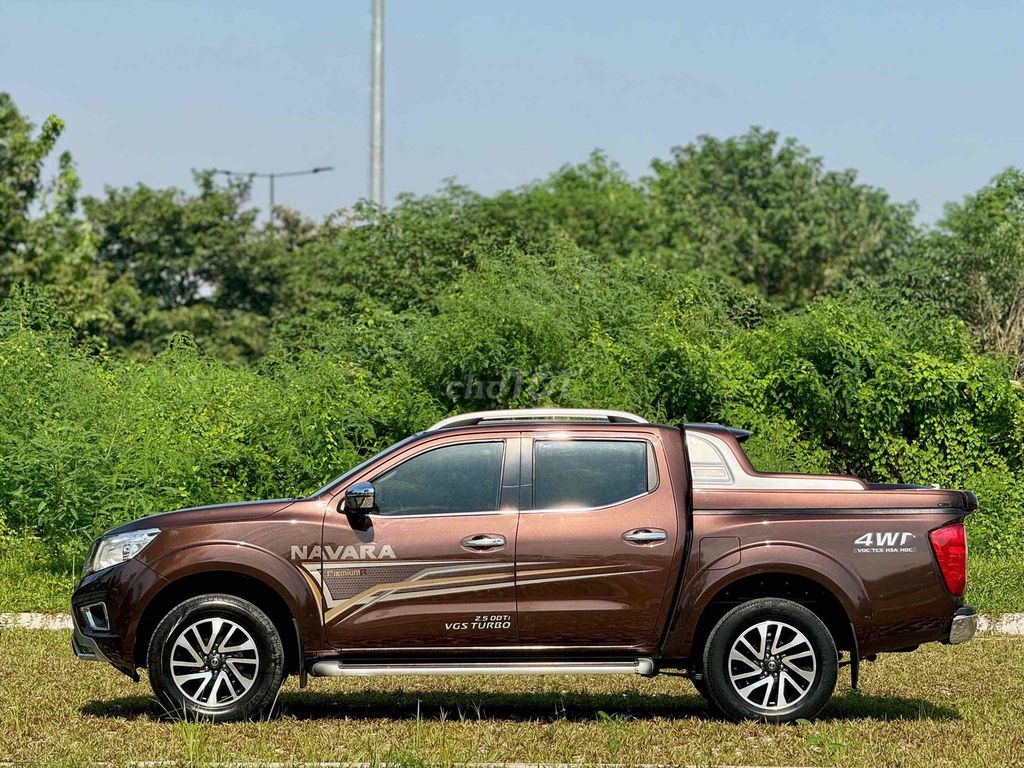 Nissan Navara 2019 2.5 AT 4WD PREMIUM (VL) - 72000