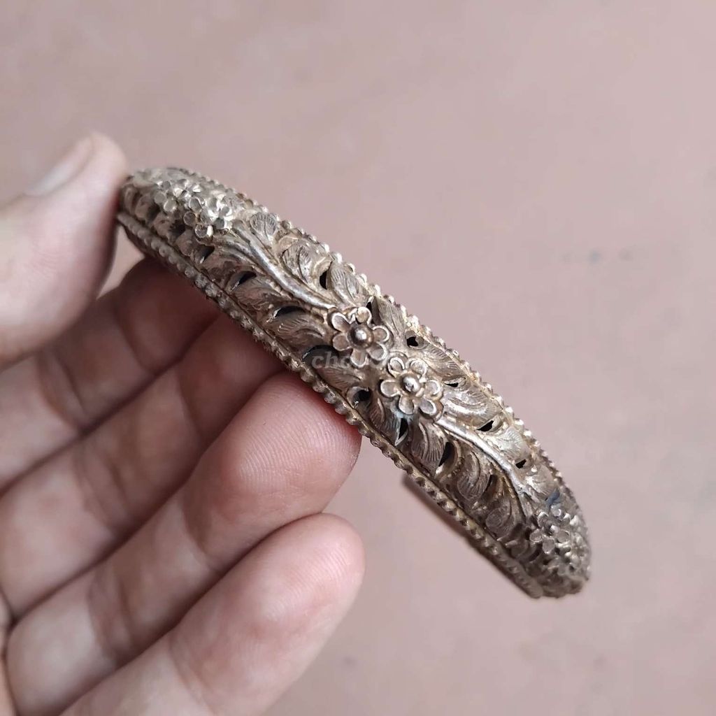 Vòng tay đồng bạch xi bạc 12mm 62mm Unisex. Mua bán Phụ kiện thời trang khác tại Quận Tây Hồ Hà Nội được đăng bởi Thang Nguyen hình 1