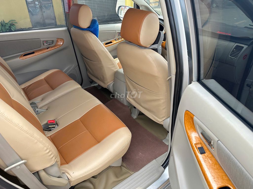 Toyota INNOVA 2.0G cuối 2010, số tay 1 chủ. K Lỗi. Mua bán Ô tô tại Huyện Sóc Sơn Hà Nội được đăng bởi Salon Auto Đào Hằng hình 16