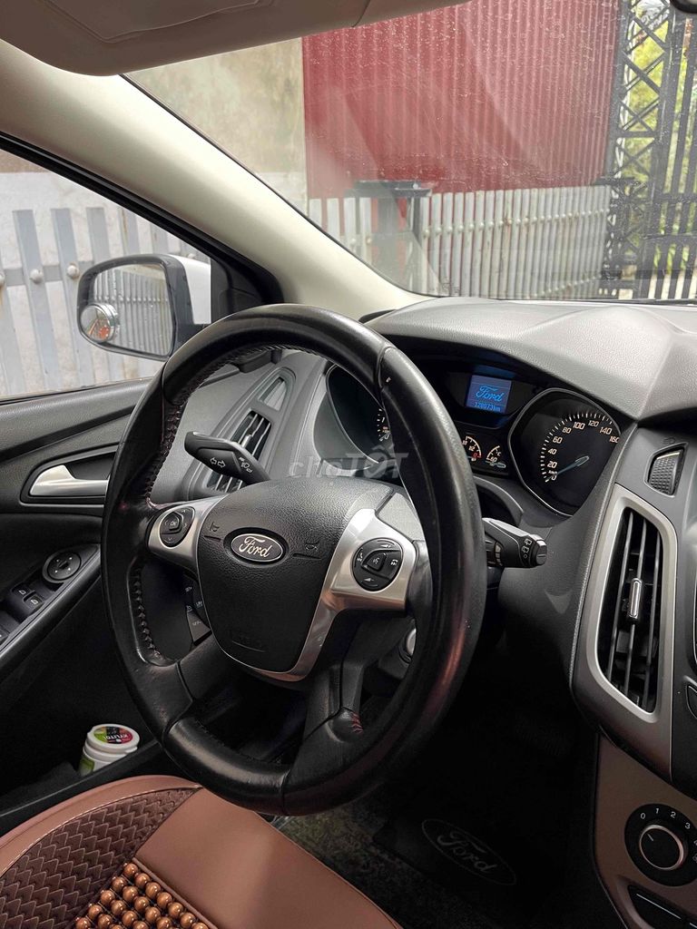 Ford Focus 2015 Trend 1.6 AT Hatchback - 120000 km. Mua bán Ô tô tại Huyện Ba Vì Hà Nội được đăng bởi quân hình 5