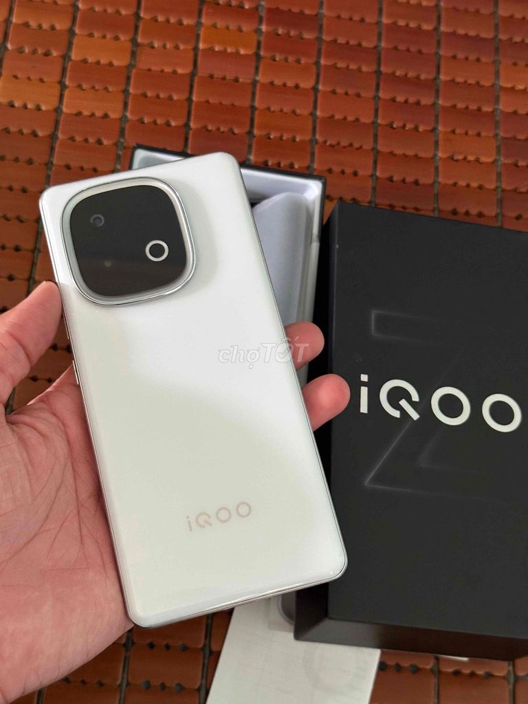 Vivo iQOO Z10 Turbo 12GB/256GB Trắng fullbox zin. Mua bán Điện thoại tại Thành phố Thủ Dầu Một Bình Dương được đăng bởi Hoàng hải hình 1