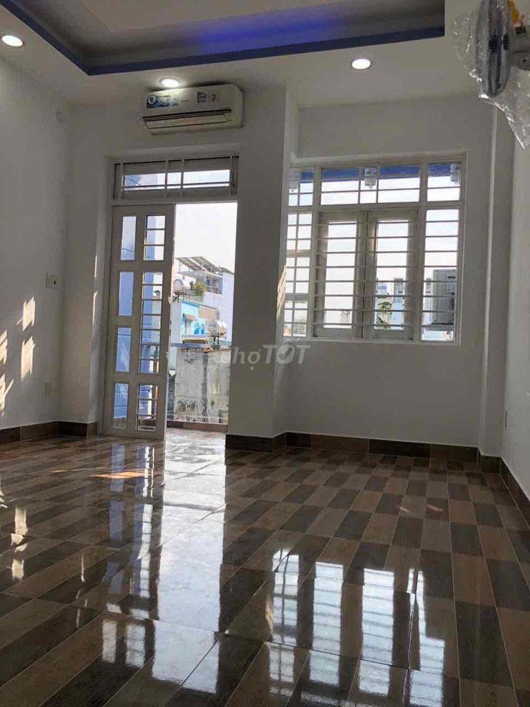 CHÍNH CHỦ GỬI BÁN NHÀ ĐẸP LÊ VĂN THỌ  GẦN CÔNG VIÊN LÀNG HOA  GÒ VẤP. Mua bán nhà ở tại Quận Gò Vấp Tp Hồ Chí Minh được đăng bởi Nguyễn Hữu Việt hình 4