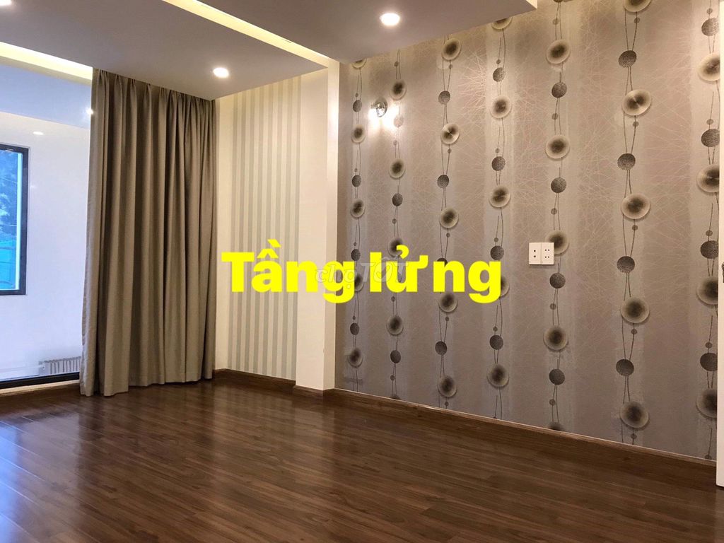 Cho thuê nhà đẹp HXT thông hẻm cách MT 20m Lê Quang Định