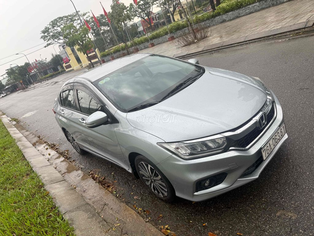 Honda City 2017 Top Bạc. Mua bán Ô tô tại Thành phố Tam Kỳ Quảng Nam được đăng bởi NGỌC Ô TÔ CŨ QUẢNG NAM hình 2