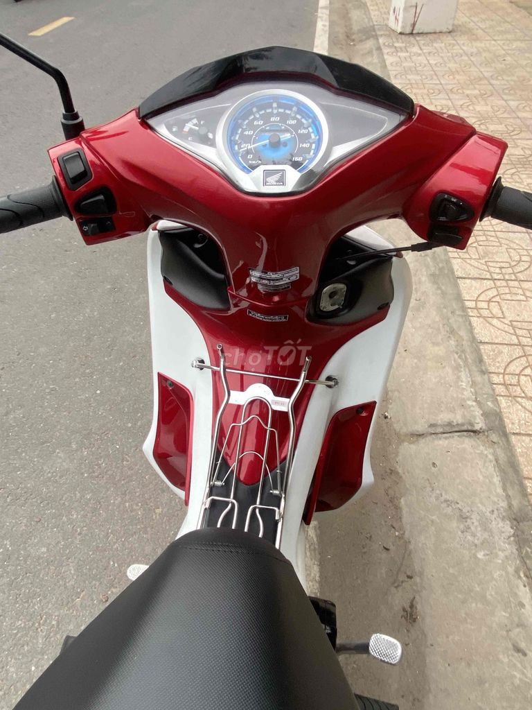 future Fi dk 2015 bs 67 an giana. Mua bán Xe máy tại Huyện Chợ Mới An Giang được đăng bởi Cửa hàng xe gắn máy Minh Thuận hình 8