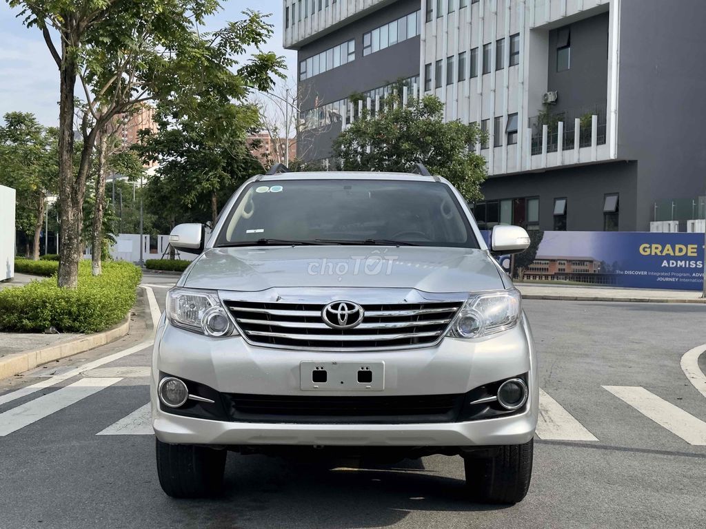 Toyota Fortuner 2015 2.7V zin từ Giàn Cò Rất Chất