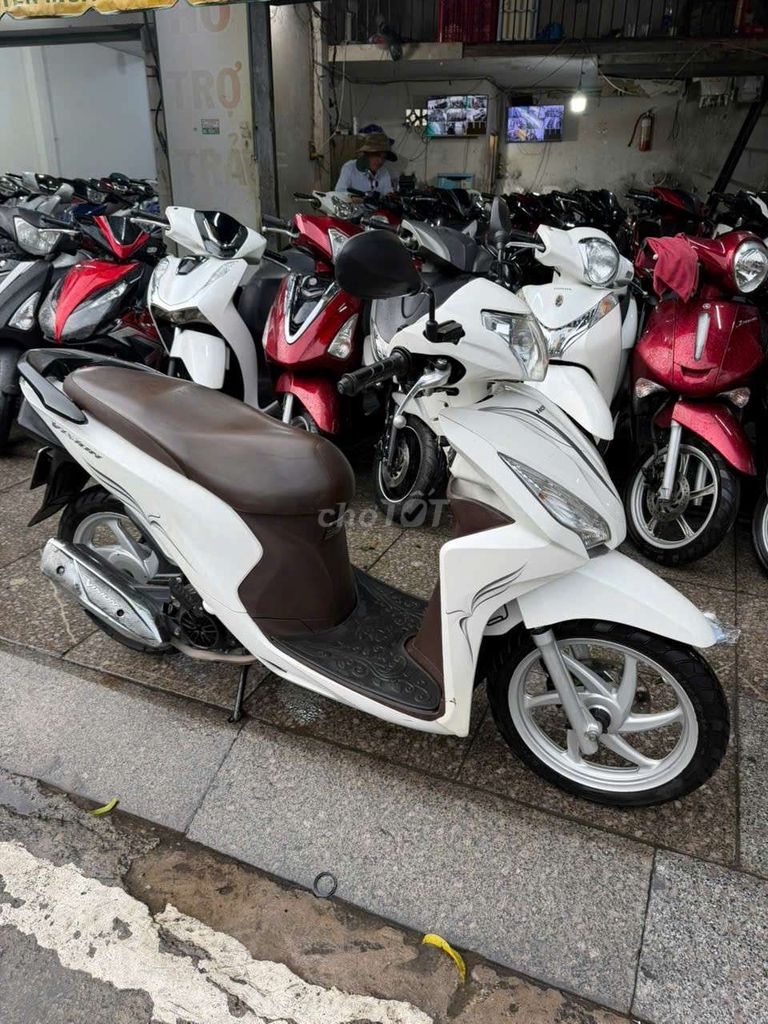 Honda Vision 2018 Белый 90%
