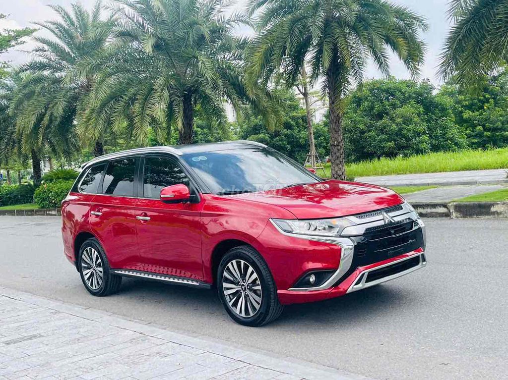 Mitsubishi Outlander 2022 2.0 CVT hơn 5 vạn km!. Mua bán Ô tô tại Quận Thanh Xuân Hà Nội được đăng bởi Dương Xuân Trường hình 2