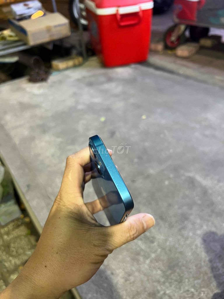 Apple iPhone 13 128GB Xanh. Mua bán Điện thoại tại Thành phố Thủ Dầu Một Bình Dương được đăng bởi Trường Nguyễn hình 1