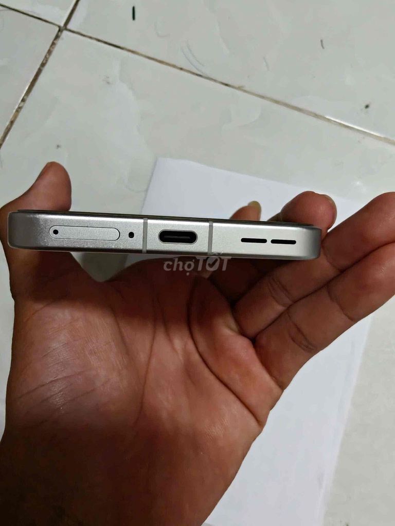 Điện thoại Ace 6 256GB Bạc Full box. Mua bán Điện thoại tại Thành phố Thủ Đức Tp Hồ Chí Minh được đăng bởi Vo Chau hình 1