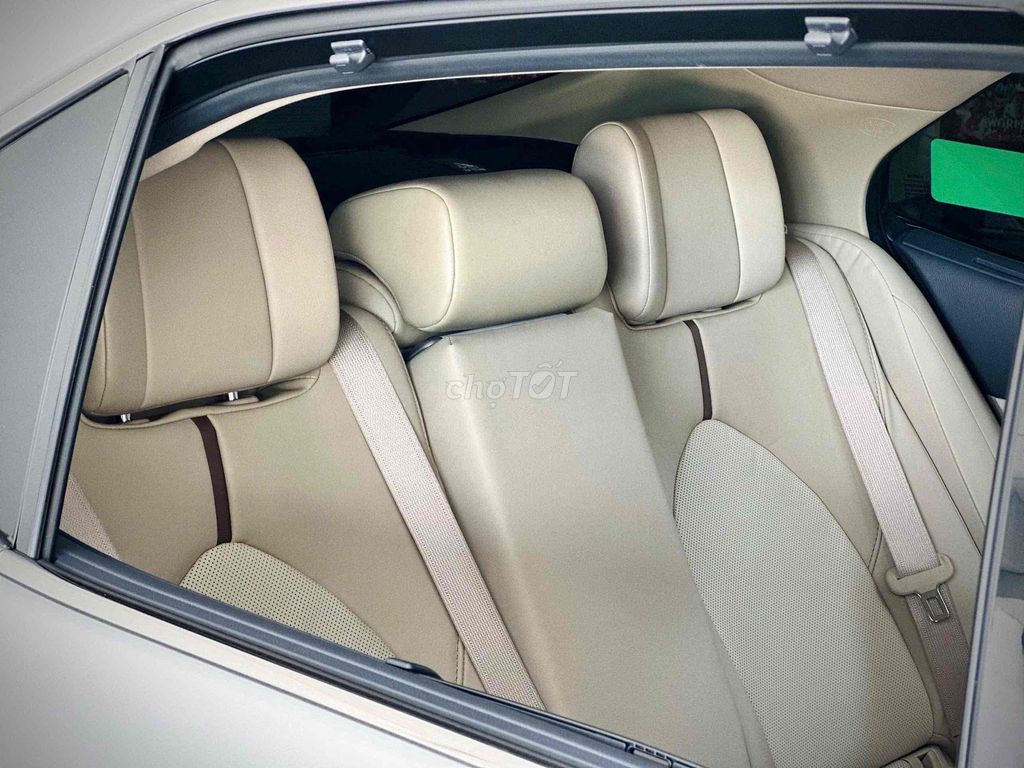 🚘 Toyota Camry 2.0Q 2022 - 1 chủ từ đầu - Siêu Đẹp. Mua bán Ô tô tại Thành phố Thủ Đức Tp Hồ Chí Minh được đăng bởi Tấn Lợi  hình 8