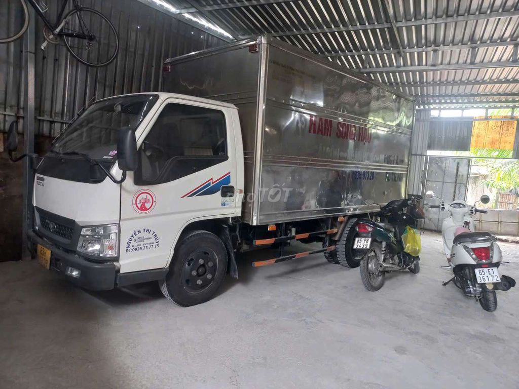 Iz250 2t5. Xe mới tinh. Ít chạy. Thùng inox. Mua bán Xe tải, xe ben tại Quận Ô Môn Cần Thơ được đăng bởi LÂM TUẤN VINH hình 1