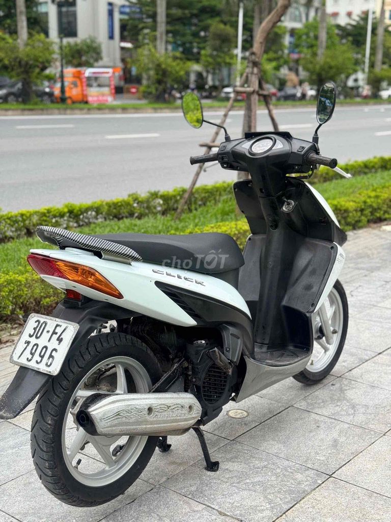 HONDA CLICK 2013 xe còn đẹp, em đi giữ gìn. Mua bán Xe máy tại Quận Nam Từ Liêm Hà Nội được đăng bởi Minh Minh hình 8