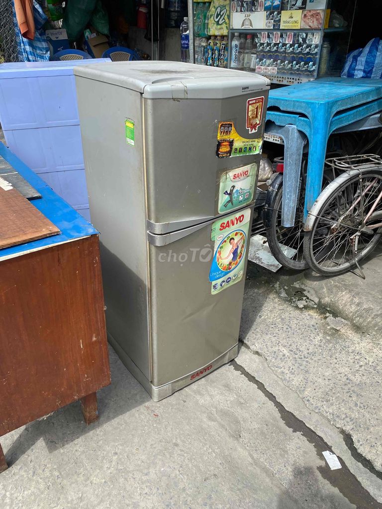 Tủ lạnh Sanyo SR-145PN (SS) Xám 130 lít. Mua bán Tủ lạnh tại Quận 7 Tp Hồ Chí Minh được đăng bởi Nguyễn Nam Tiến hình 1