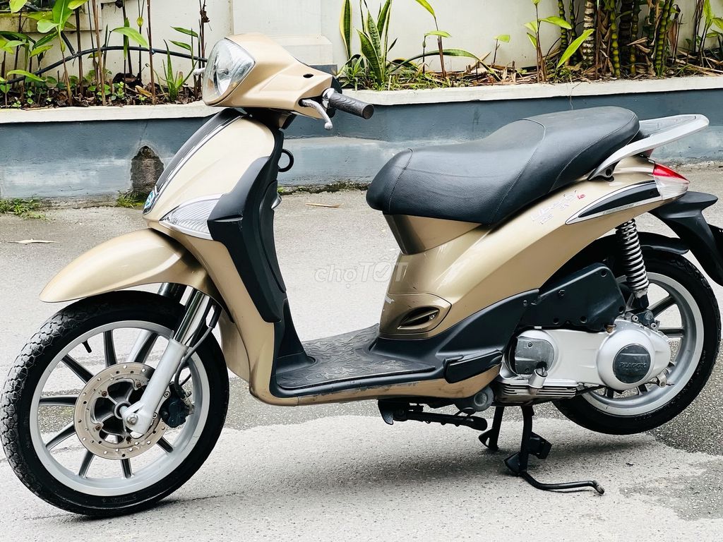 Piaggio Liberty 125 ie MÀU VÀNG CÁT NGUYÊN BẢN. Mua bán Xe máy tại Quận Bắc Từ Liêm Hà Nội được đăng bởi Thanh Tuyền hình 6