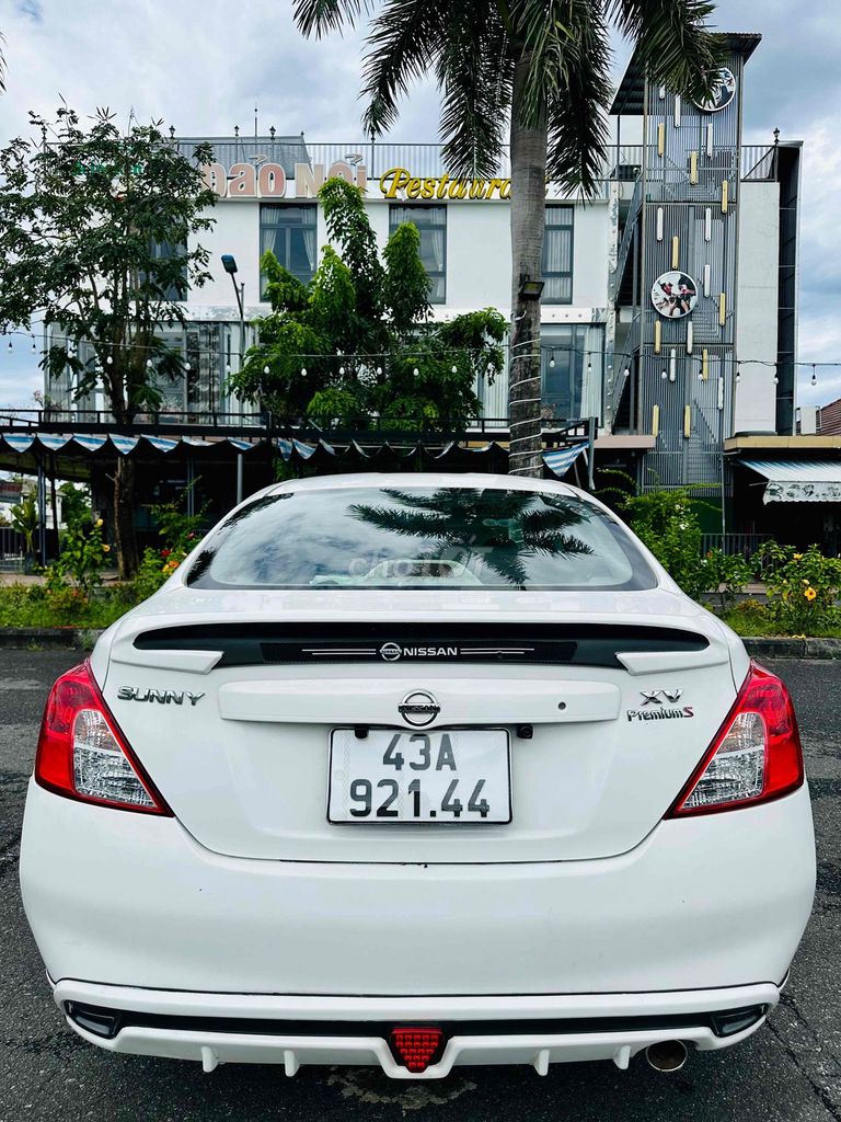 Nissan Sunny 2017 1.5 XV Premium. Mua bán Ô tô tại Quận Hải Châu Đà Nẵng được đăng bởi Thanh Phuong hình 2