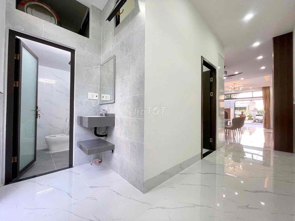 Cần Bán Gấp Căn Nhà Mặt Tiền Ngay Chợ Bình Điền. Mua bán nhà ở tại Huyện Bình Chánh Tp Hồ Chí Minh được đăng bởi  Thuý Loan  hình 4