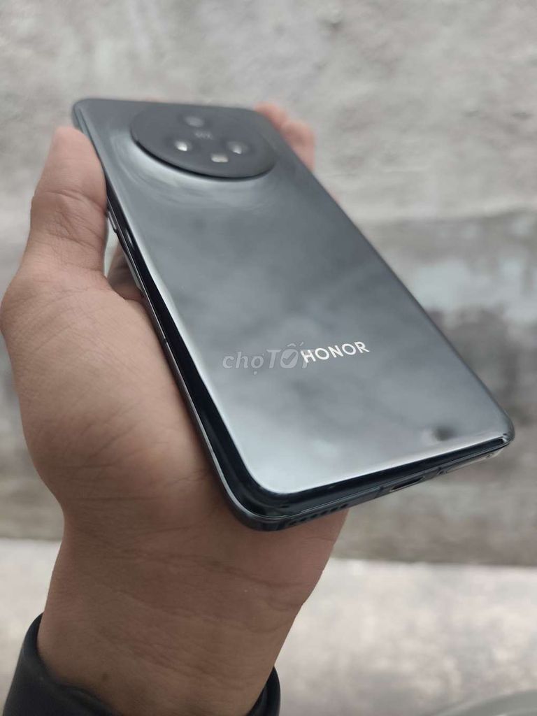 Honor Magic 5 12/256gb đen zin đẹp có gl. Mua bán Điện thoại tại Quận 12 Tp Hồ Chí Minh được đăng bởi Thành Công hình 1