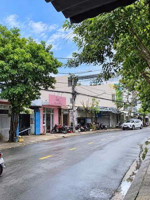 Plot of land 106 m² · Đường Tôn Đản