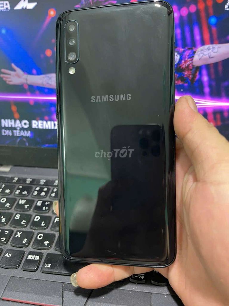 Samsung A70 6/128GB Đẹp Keng. Mua bán Điện thoại tại Quận Gò Vấp Tp Hồ Chí Minh được đăng bởi Tiến Đạt hình 1