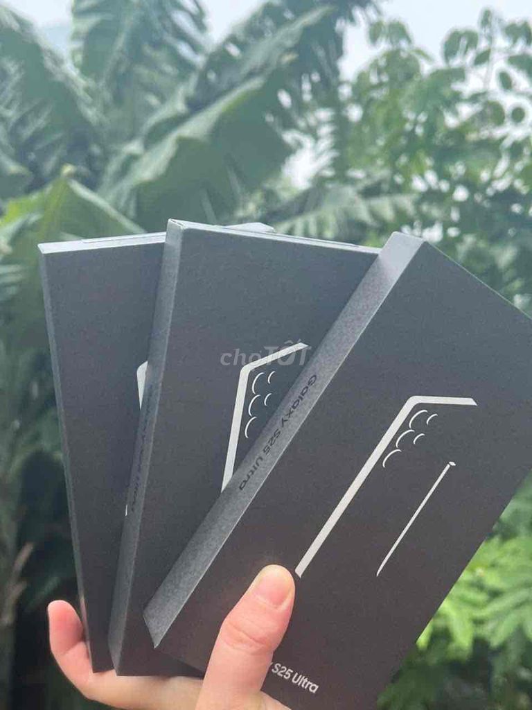 Samsung Galaxy S25 Ultra 256GB Đen Mới 100%