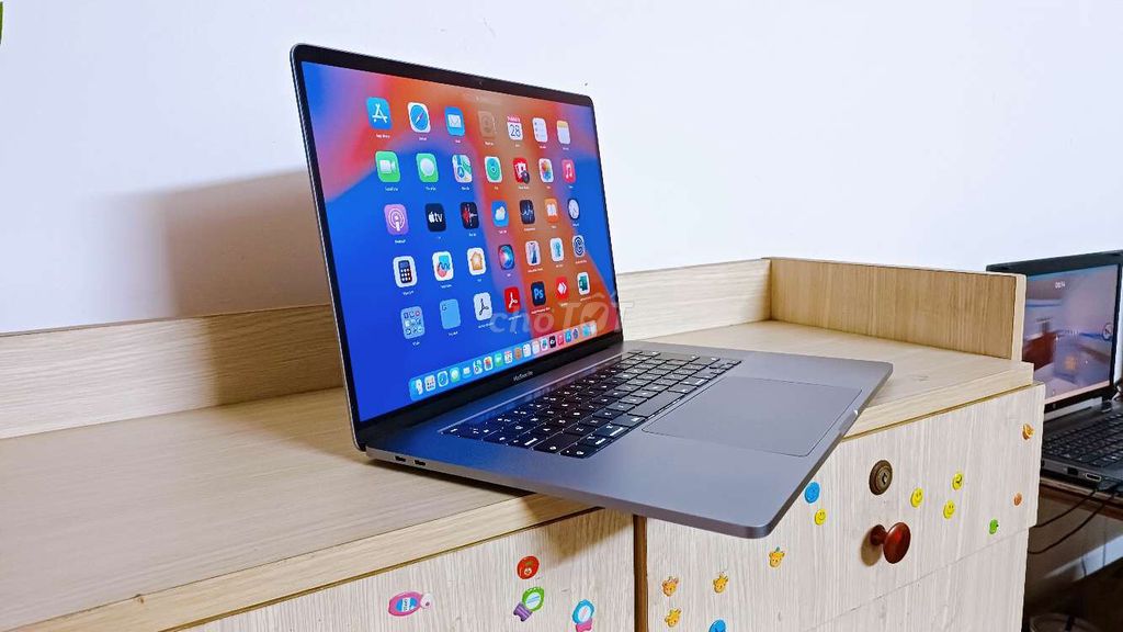 💥16inch 2019 CORE I9, RAM 16GB, SSS 1TB.. Mua bán Laptop tại Quận Gò Vấp Tp Hồ Chí Minh được đăng bởi Thanh Bình hình 1