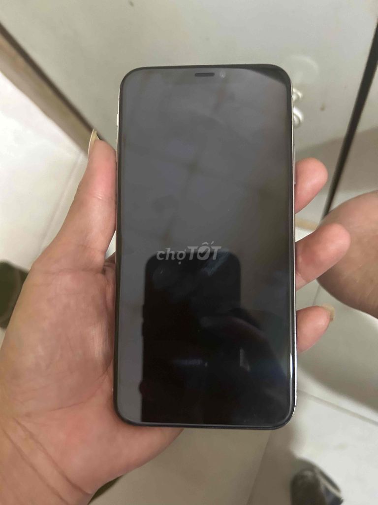 Apple iPhone Xs 64GB Bạc. Mua bán Điện thoại tại Huyện Nhà Bè Tp Hồ Chí Minh được đăng bởi linh hình 1