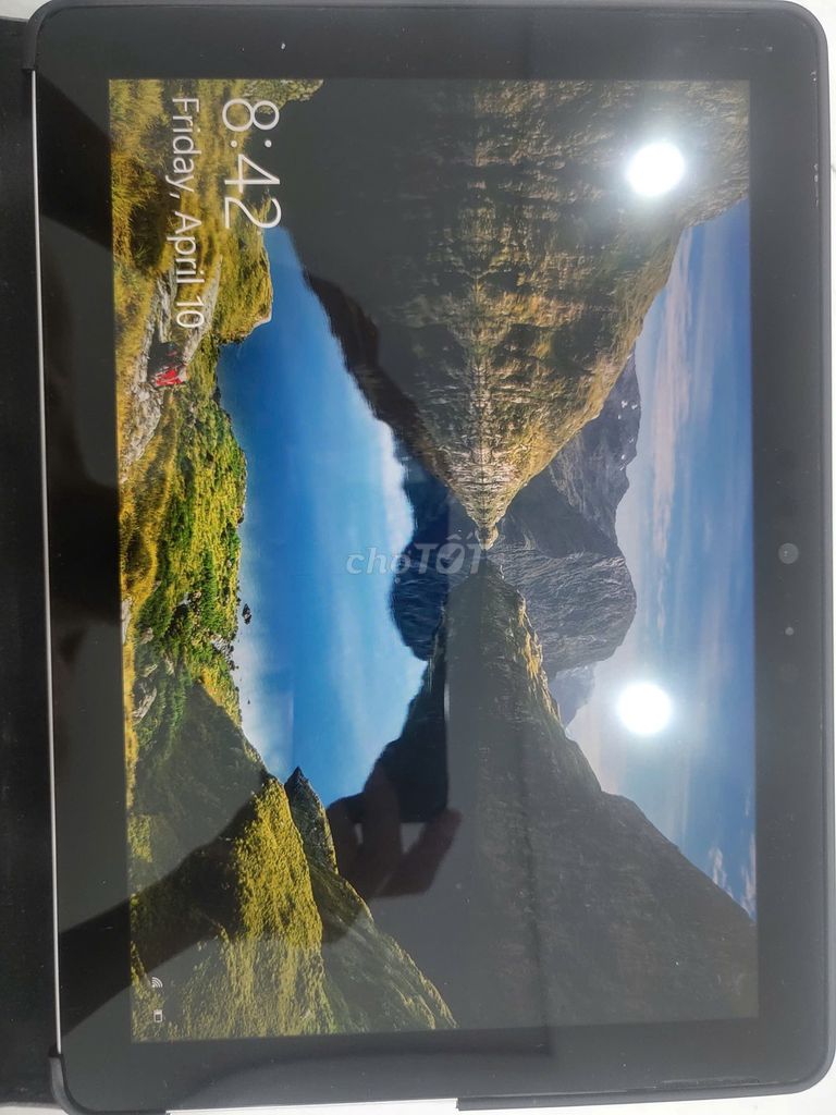 Microsoft Surface Go 10.5 inch 8GB/128GB. Mua bán Máy tính bảng tại Quận 1 Tp Hồ Chí Minh được đăng bởi Tuan Nguyen hình 1