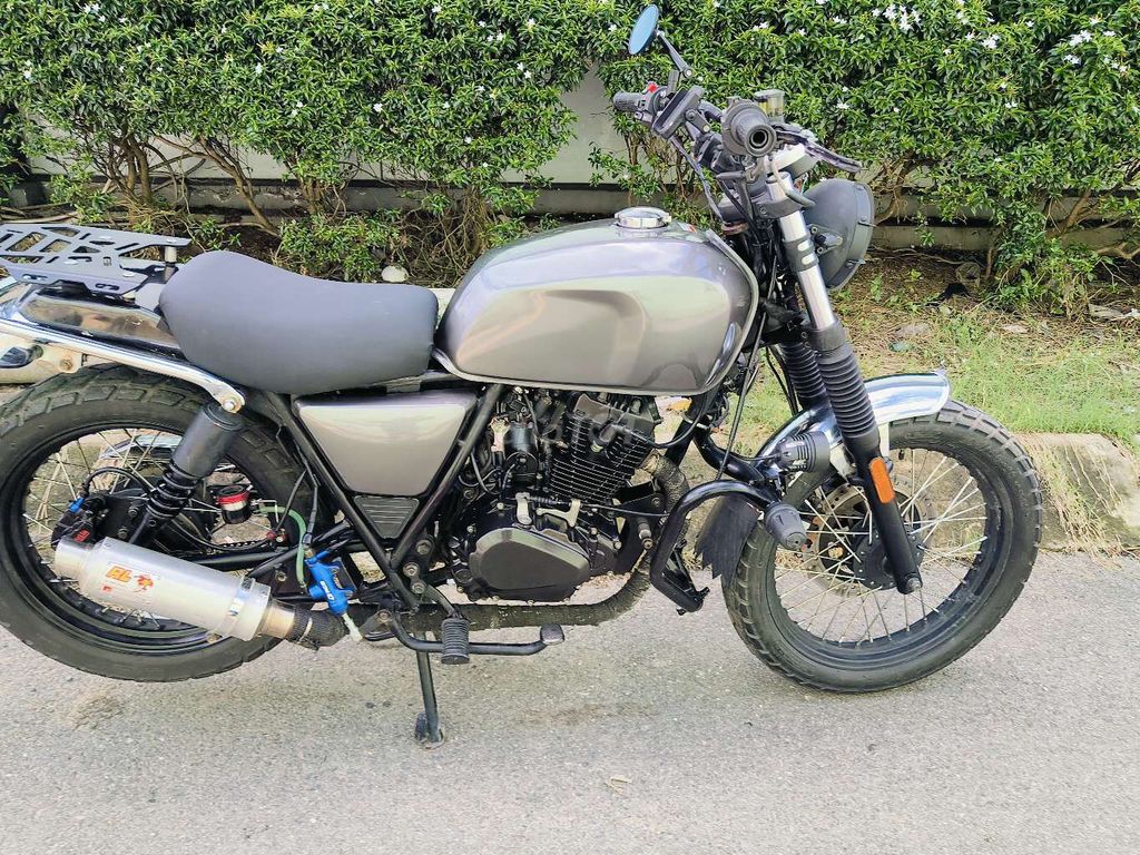 Brixton 2020 Bs65 siêuđẹp nhiều đồ chơi. Chuẩn đẹp. Mua bán Xe máy tại Thành phố Thủ Đức Tp Hồ Chí Minh được đăng bởi HIỆP AN MOTO 233 QUỐC LỘ 13 CŨ HIỆP BÌNH PHƯỚC THỦ ĐỨC  hình 20