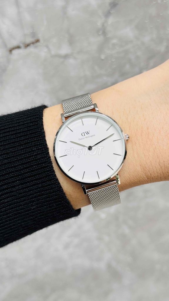 Daniel Wellington Hàng Cũ Chính Hãng Thuỵ Điển