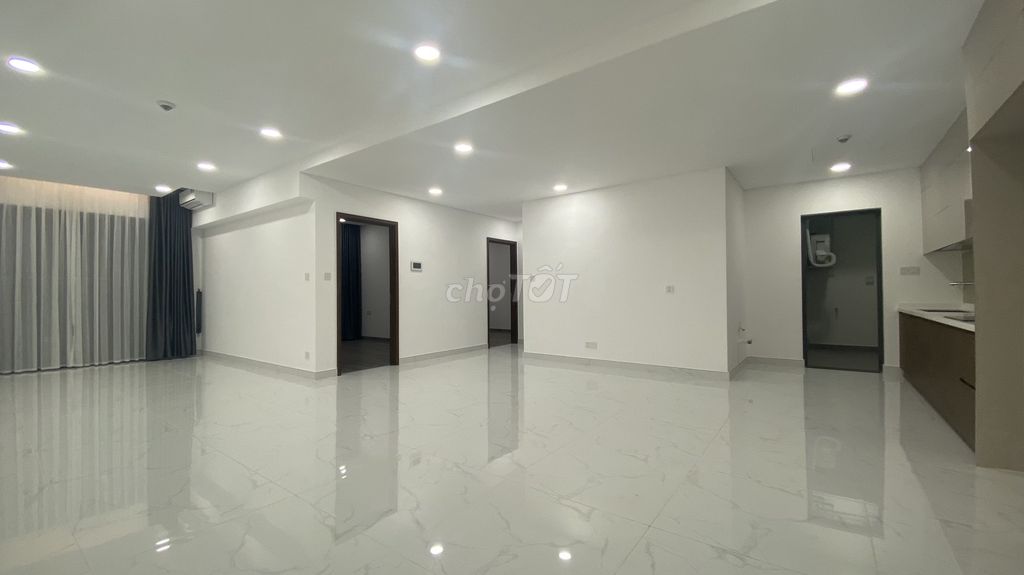 Аренда · 2 комн. · 121 м² · Quận Tân Phú