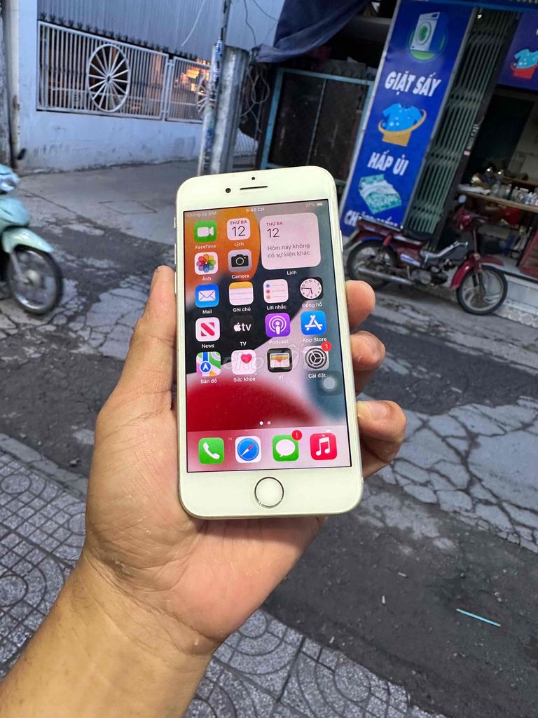 Apple iPhone 7 32GB full chức năng pin 100%. Mua bán Điện thoại tại Thành phố Biên Hòa Đồng Nai được đăng bởi LUCAS 6868 hình 1