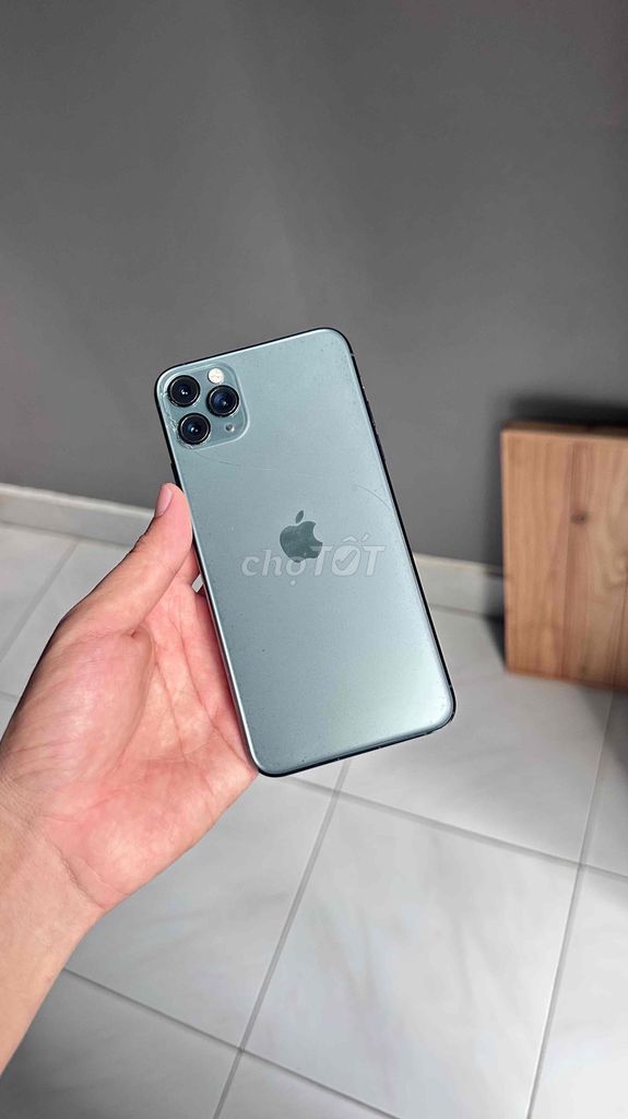 Apple iPhone 11 Pro Max 64GB Nứt kính sau. Mua bán Điện thoại tại Quận Liên Chiểu Đà Nẵng được đăng bởi Ngọc Quốc hình 1