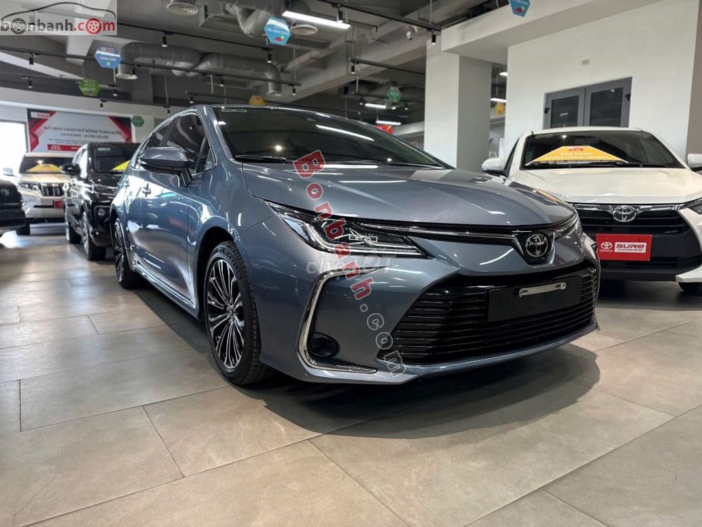 Toyota Corolla altis 1.8V 2022 - 665 Triệu. Mua bán Ô tô tại Quận Cầu Giấy Hà Nội được đăng bởi Minh Duyên hình 2