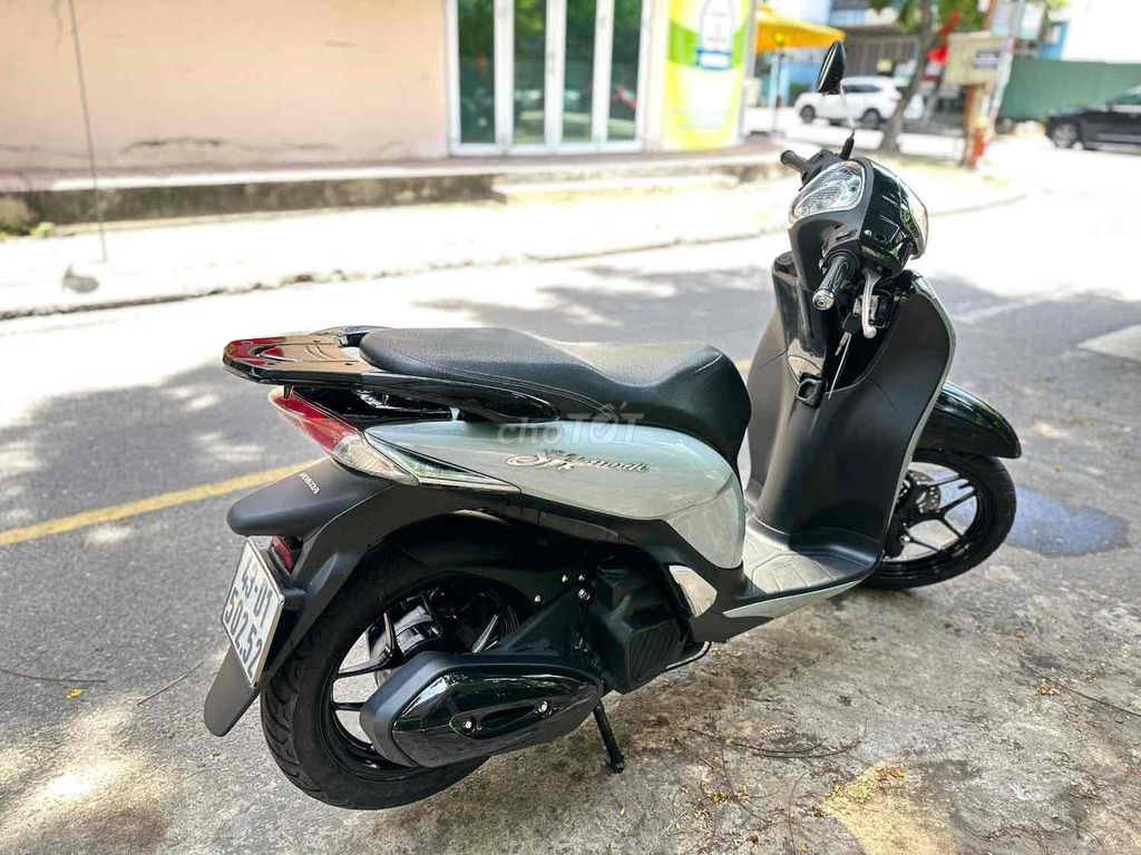 Honda SH Mode 217 Xám xi măng ánh hồng siêu đẹp. Mua bán Xe máy tại Quận Thanh Khê Đà Nẵng được đăng bởi Hoài Vespa hình 5