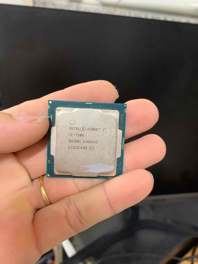 CPU Intel Core i3-7100. Mua bán Linh kiện (RAM, Card...) tại Quận Tân Phú Tp Hồ Chí Minh được đăng bởi Nguyễn Phong hình 1