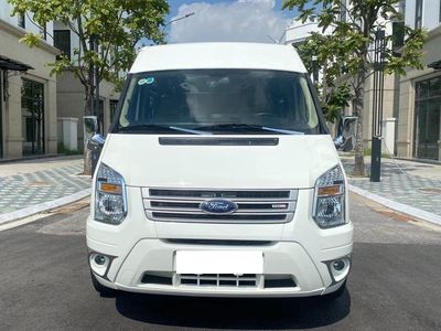 Ford Transit SVP bản trung 2021, số sàn, máy dầu