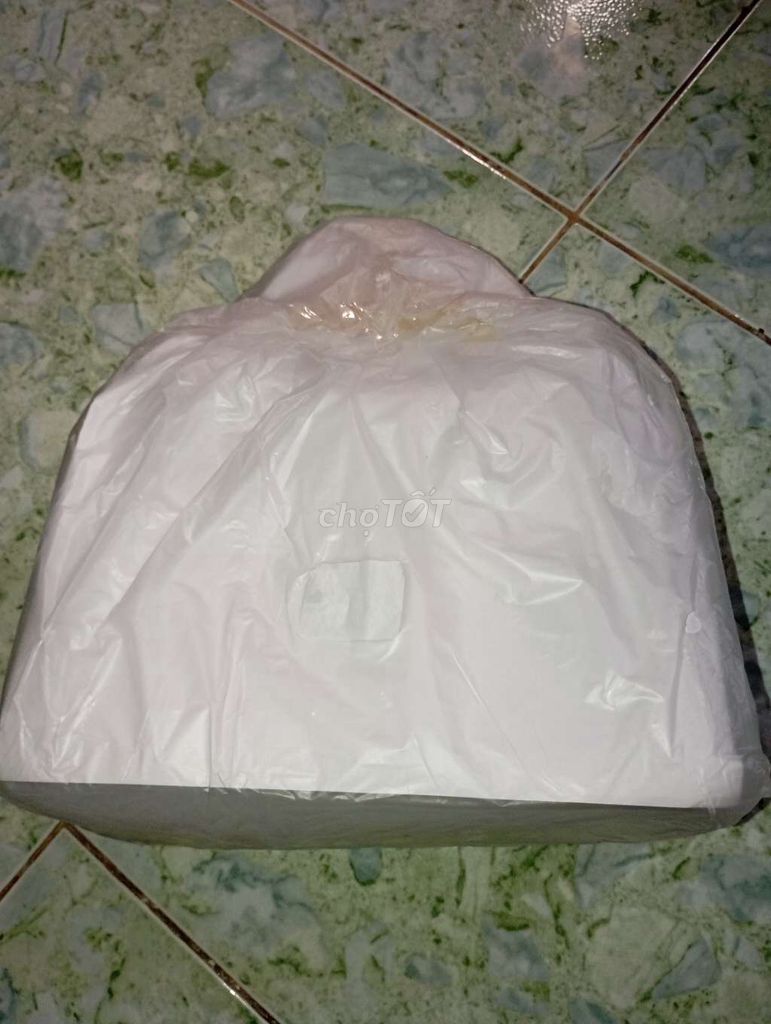 Túi xách còn mới nguyên chưa sử dụng