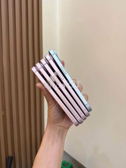 Apple iPhone 15 Hồng, Bạc Đã sử dụng. Mua bán Điện thoại tại Quận Đống Đa Hà Nội được đăng bởi Dương Lập hình 1