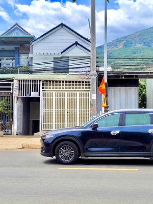 Bán nhà + đất mặt tiền quốc lộ 20, cách Đà Lạt 20km, thuận lợi KD