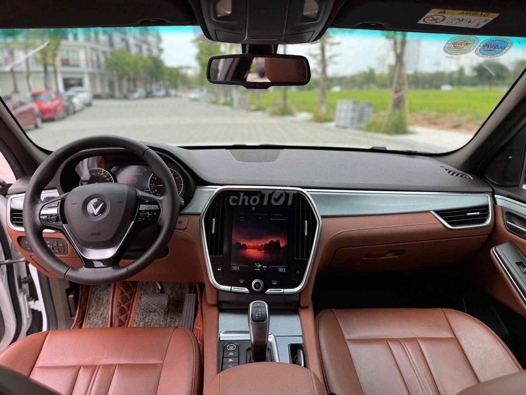 Lux SA Premium 2021 đi cực ít đẹp xuất sắc. Mua bán Ô tô tại Quận Thanh Xuân Hà Nội được đăng bởi hoang tran minh hình 6