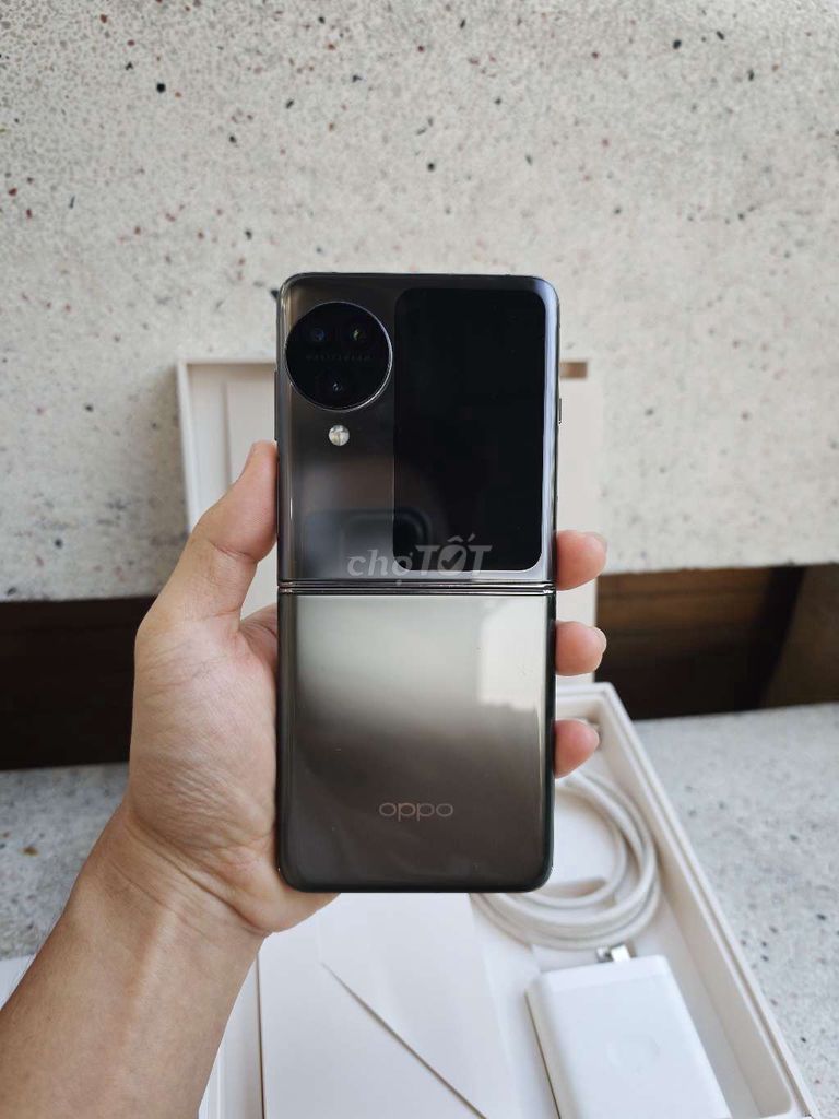 OPPO FIND N3 FLIP CHÍNH HÃNG. Mua bán Điện thoại tại Quận Bình Thạnh Tp Hồ Chí Minh được đăng bởi Lê Tuấn hình 1