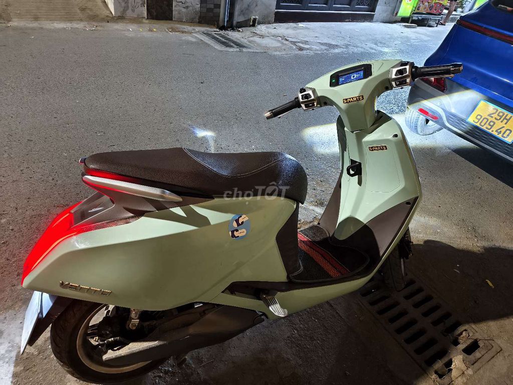 Электрический скутер VinFast Vento ABS бирюзовый
