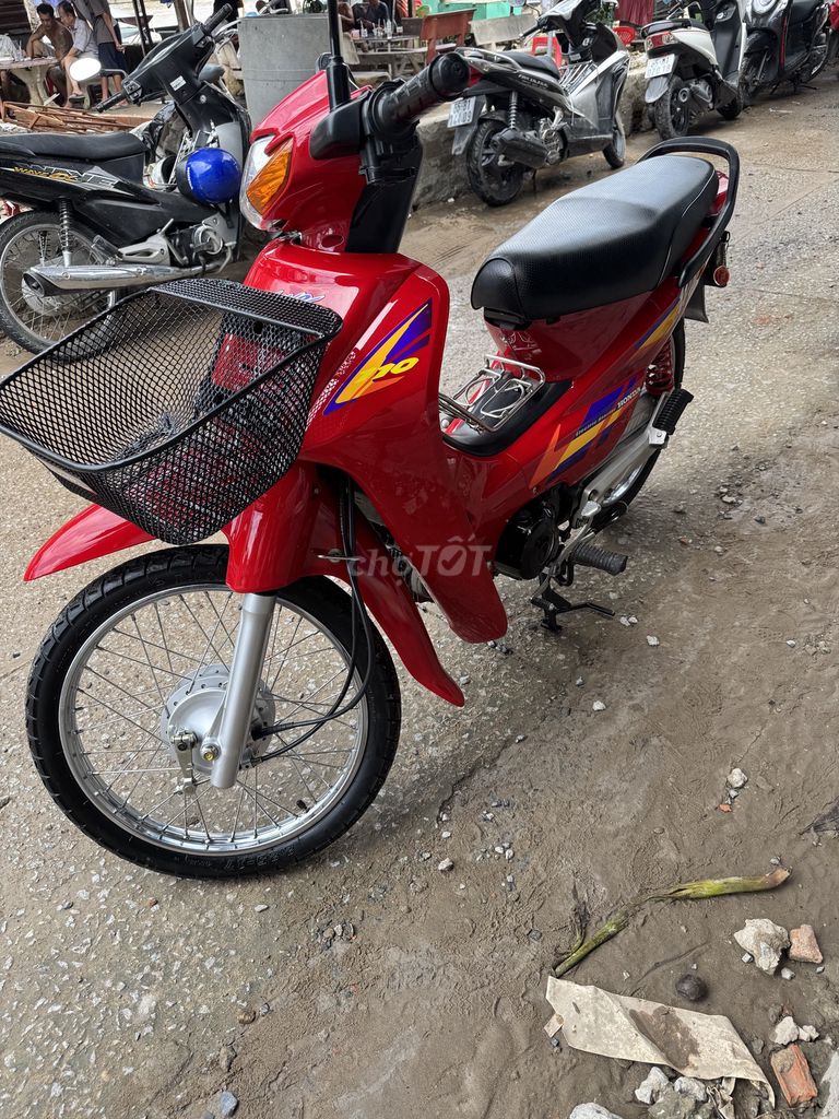 Cần bán wave 110 đời 1998 xe màu đỏ. Mua bán Xe máy tại Quận Cái Răng Cần Thơ được đăng bởi Hoàng bảo Cao hình 9