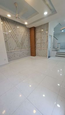 Nhà sổ hồng riêng , giáp quận 7 giảm 300 triệu , ngân hàng hỗ trợ .