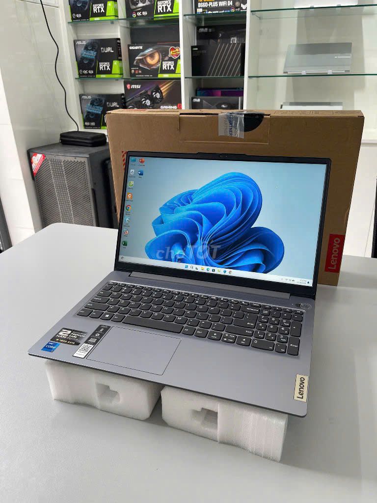 Lenovo Ideapad Slim 3 Core i7 13620H/ 16GB/SD 512G. Mua bán Laptop tại Quận Gò Vấp Tp Hồ Chí Minh được đăng bởi Hao Nguyen hình 1
