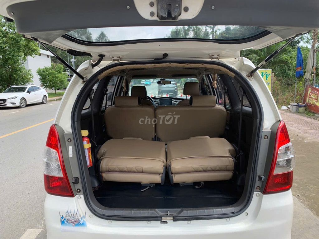 Bán rẻ Toyota Innova 2014 độ fulloptions tuyệtđẹp. Mua bán Ô tô tại Huyện Bình Chánh Tp Hồ Chí Minh được đăng bởi Anh hình 12